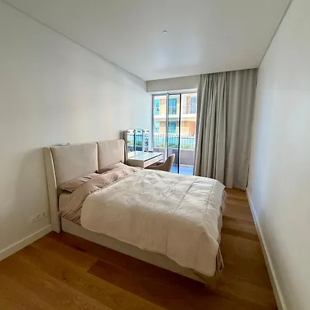 Horizon Beachfront - Pool View, Quarteira * Bicas