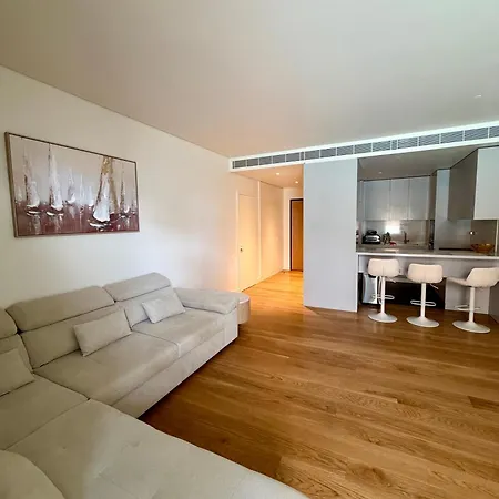 Horizon Beachfront - Pool View, Quarteira Апартаменты Bicas