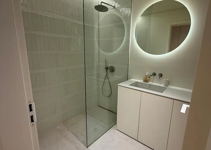 Horizon Beachfront - Pool View, Quarteira Apartman *